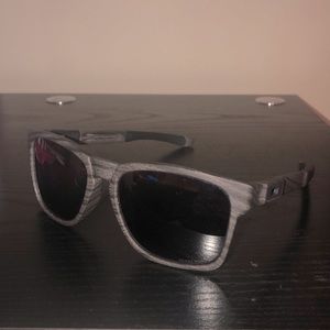 Oakley Catalyst Polarized Sunglasses